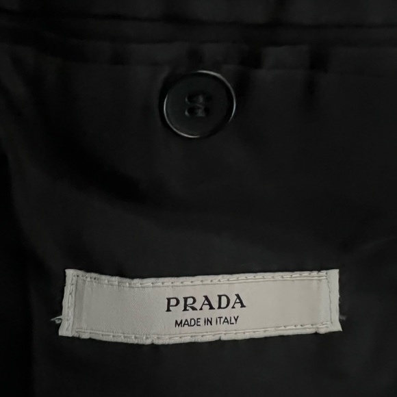 Men’s “PRADA” Black Blazer - Picture 6 of 8